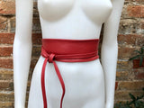 Obi belt in soft leather. Wrap belt in RED. Waist belt in terracotta red. Dress belt or sash. Wraparound boho leather belt. Genuine leather