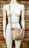 BEIGE leather bag. Light cafe au lait cross body / shoulder bag. Genuine leather purse with adjustable strap and zipper. Soft leather bag