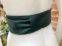 DARK GREEN obi belt. Wrap belt in soft genuine leather. Wraparound waist belt. Wide style. Boho dress belt in dark green leather.