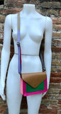 Small cross body bag in genuine leather. Enveloppe bag with adjustable strap + flap. Boho multicolor bag, green, camel brown, pink, fuchsia