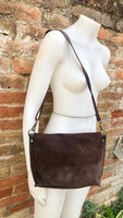 Messenger bag in genuine suede leather. Dark brown cross body bag. Boho suede bag with zipper and flap. Chocolate brown suede purse