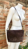 Messenger bag in genuine suede leather. Dark brown cross body bag. Boho suede bag with zipper and flap. Chocolate brown suede purse