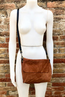 Messenger bag in genuine suede leather. Rusty brown cross body bag. Boho suede bag with zipper and flap. Saddle - camel brown suede purse