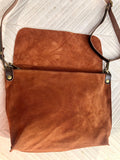 Messenger bag in genuine suede leather. Rusty brown cross body bag. Boho suede bag with zipper and flap. Saddle - camel brown suede purse