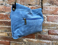 Messenger bag in genuine suede leather. Denim BLUE cross body bag. Boho suede bag with zipper and flap. BLUE - GRAY suede purse