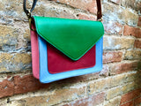 Small cross body bag in genuine leather. Enveloppe bag with adjustable strap + flap. Boho multicolor bag, green, burgundy, pink, fuchsia