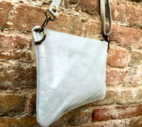 Small leather bag in metallic light silver. Genuine leather cross body / shoulder bag. Silve leather bag with adjustable strap. Silver purse