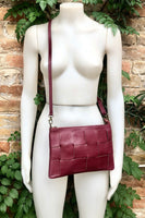 Small leather bag in burgundy. GENUINE leather crossbody bag. Wine red purse with zipper and remomable wistlet. Dark red leather bag