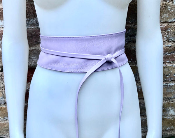 Light purple obi belt in soft genuine leather. LONGER option. Wrap belt in mauve. Wraparound waist belt in lavender genuine leather.