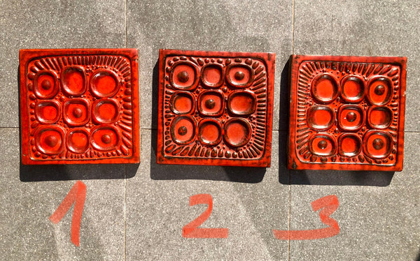 Special listing for KAREN. 4 extra vintage 70s brutalist fat lava tiles ( 2 in blue + 2 in red)